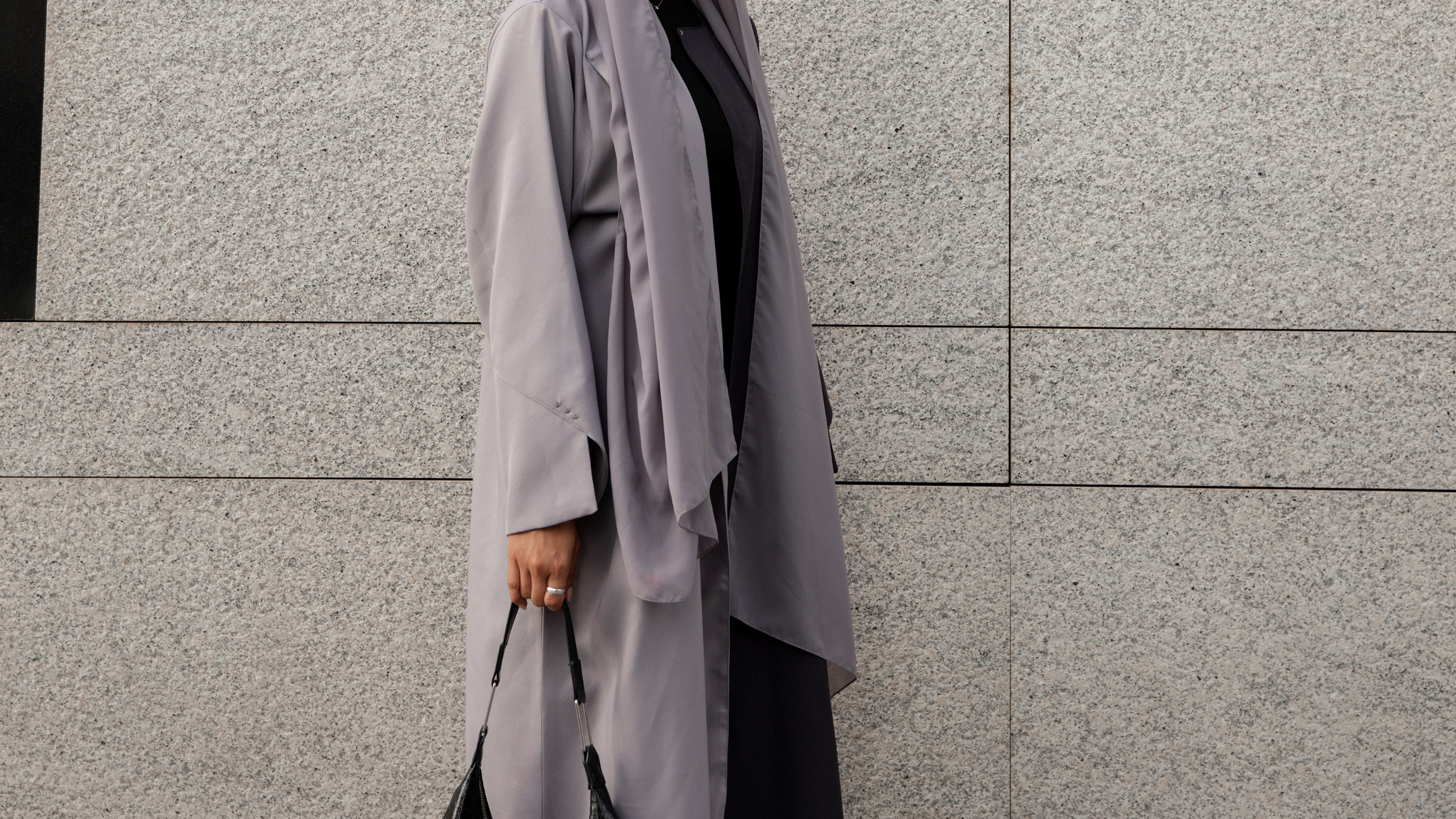Abaya vs Jilbab - Understanding the Differences and Similarities