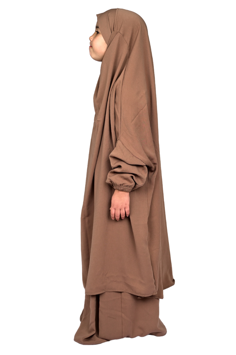 #color_cinnamon brown