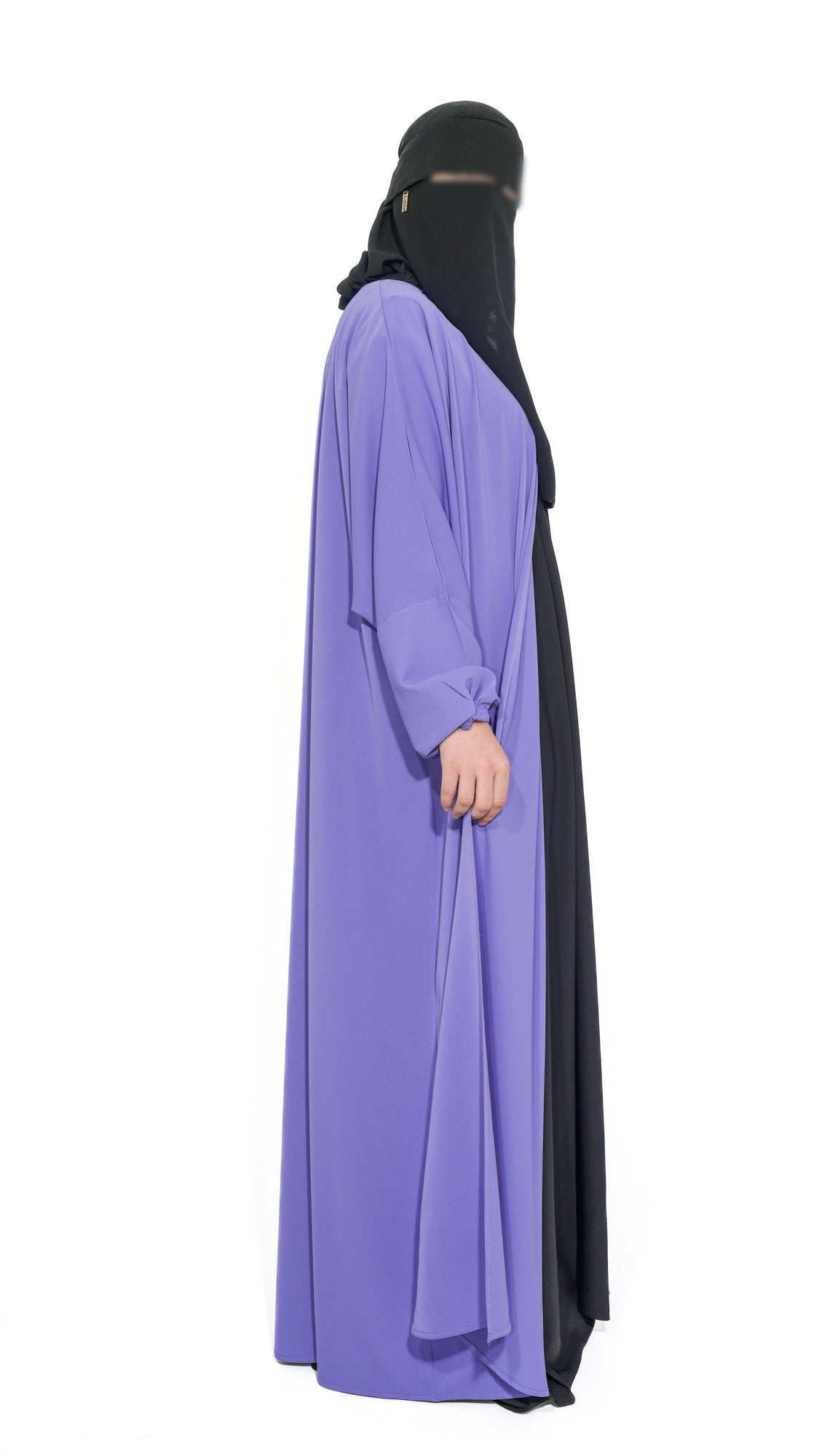 عباية روزا جومانة مفتوحة